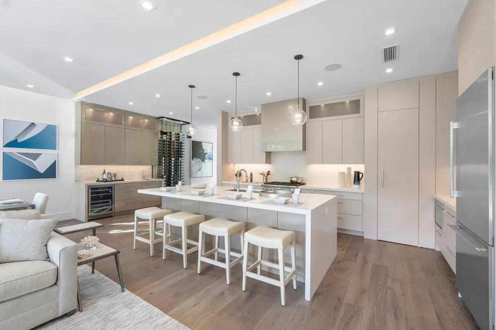 130 NE Wavecrest Way Boca Raton, FL 33432