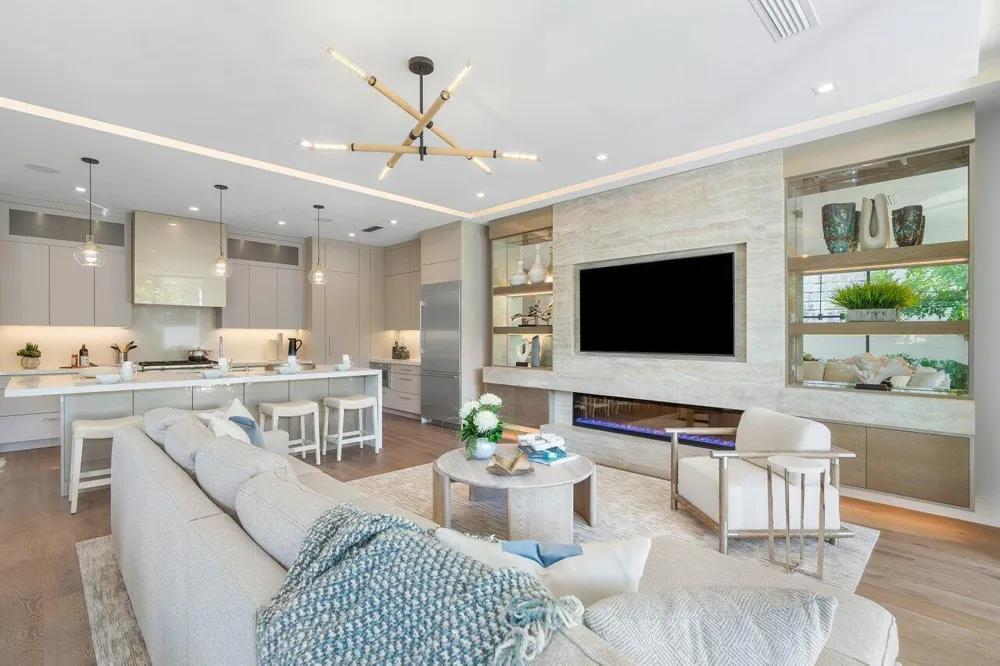 130 NE Wavecrest Way Boca Raton, FL 33432