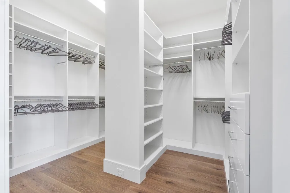 130 NE Wavecrest Way Boca Raton, FL 33432
