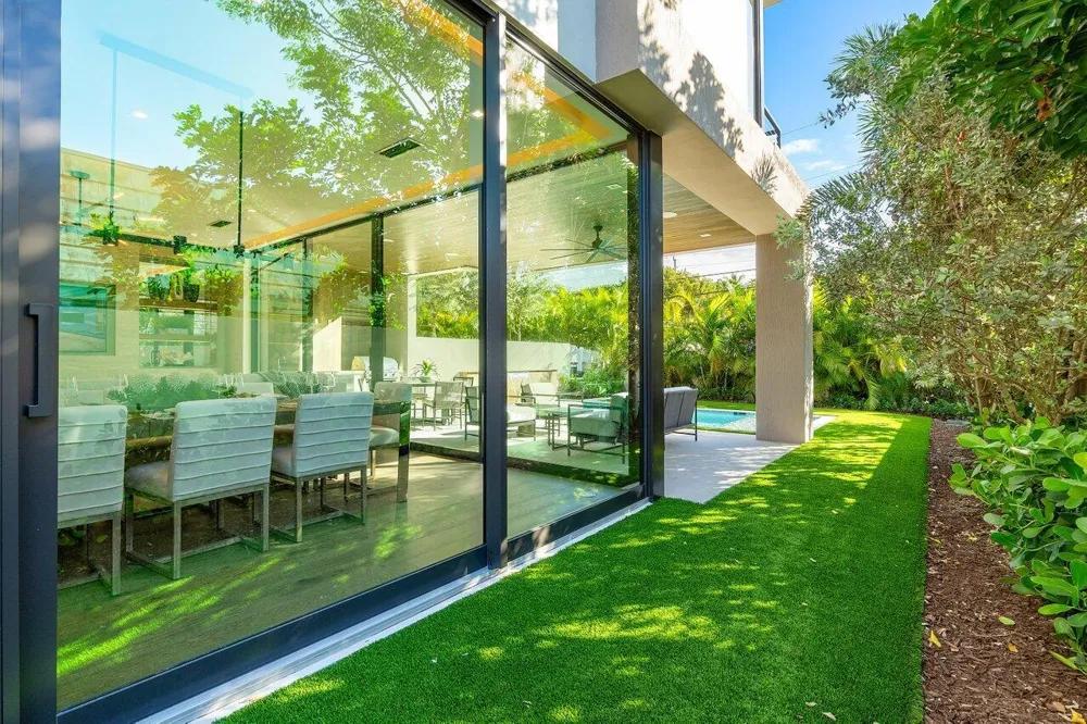 130 NE Wavecrest Way Boca Raton, FL 33432