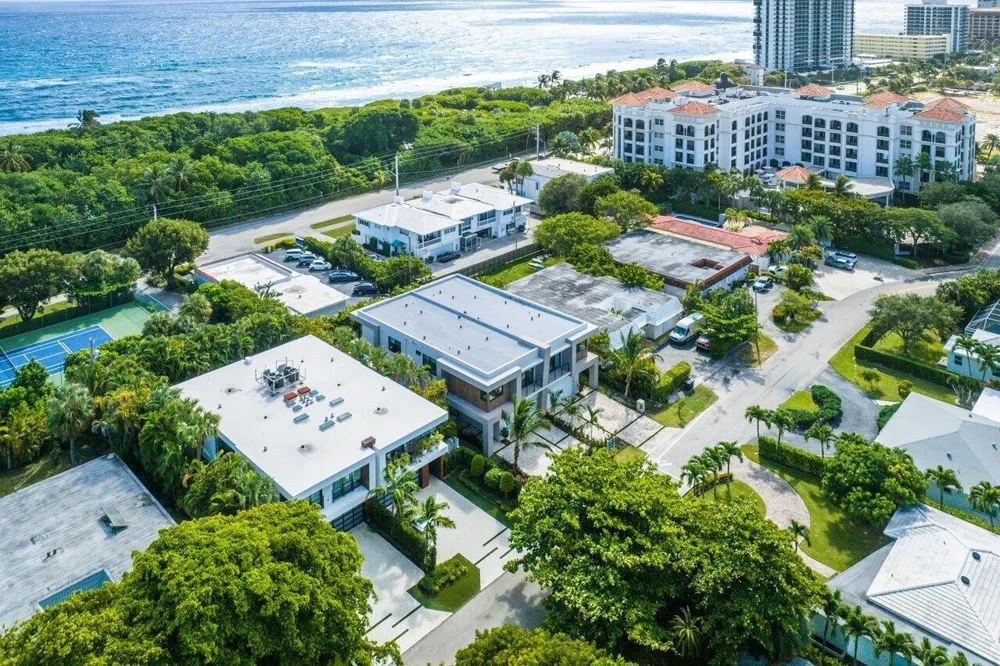 130 NE Wavecrest Way Boca Raton, FL 33432