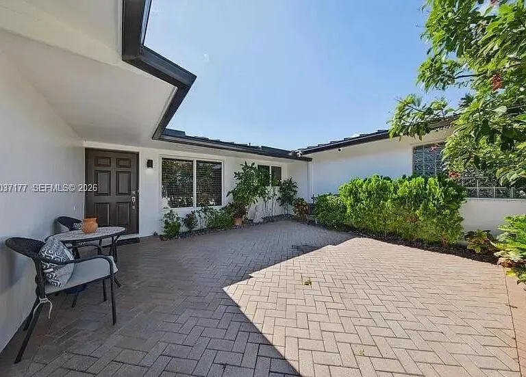 2125 NE 17TH TERRACE Wilton Manors, FL 33305