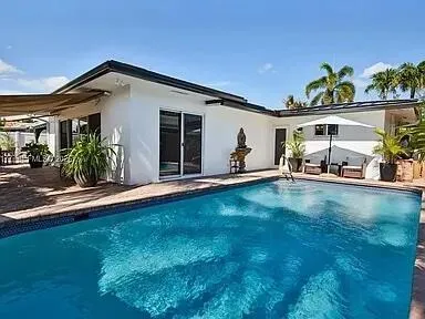 2125 NE 17TH TERRACE Wilton Manors, FL 33305