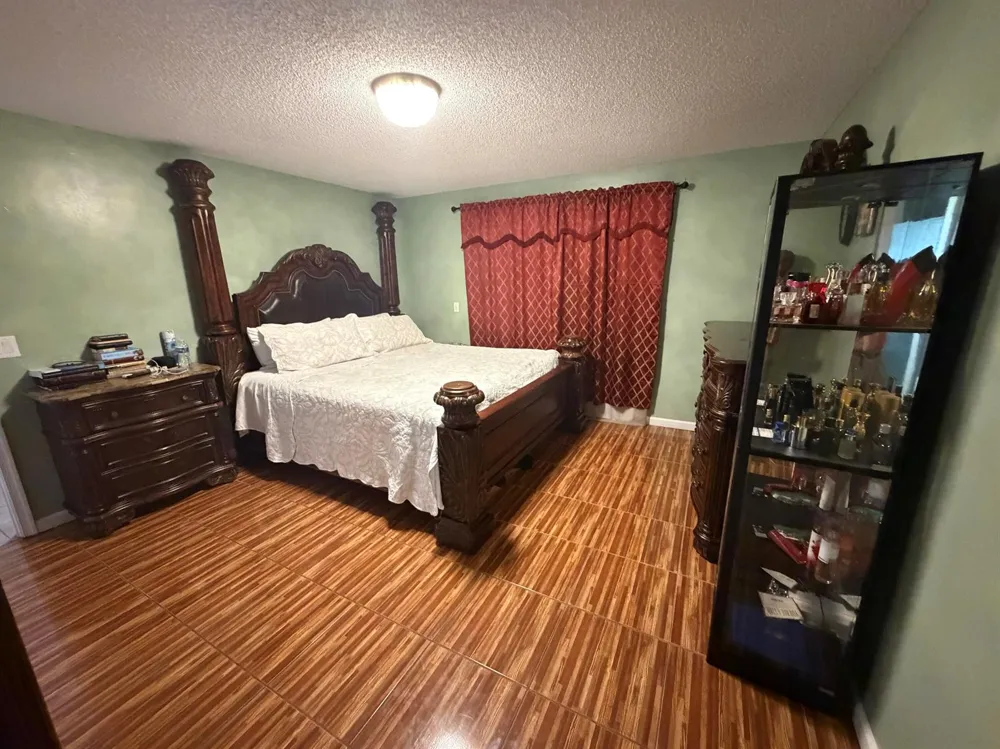 5842 LAKE GEORGE PLACE Lake Worth, FL 33463