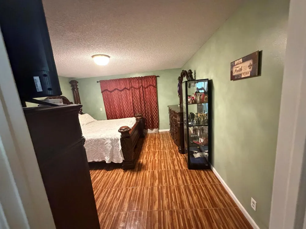 5842 LAKE GEORGE PLACE Lake Worth, FL 33463