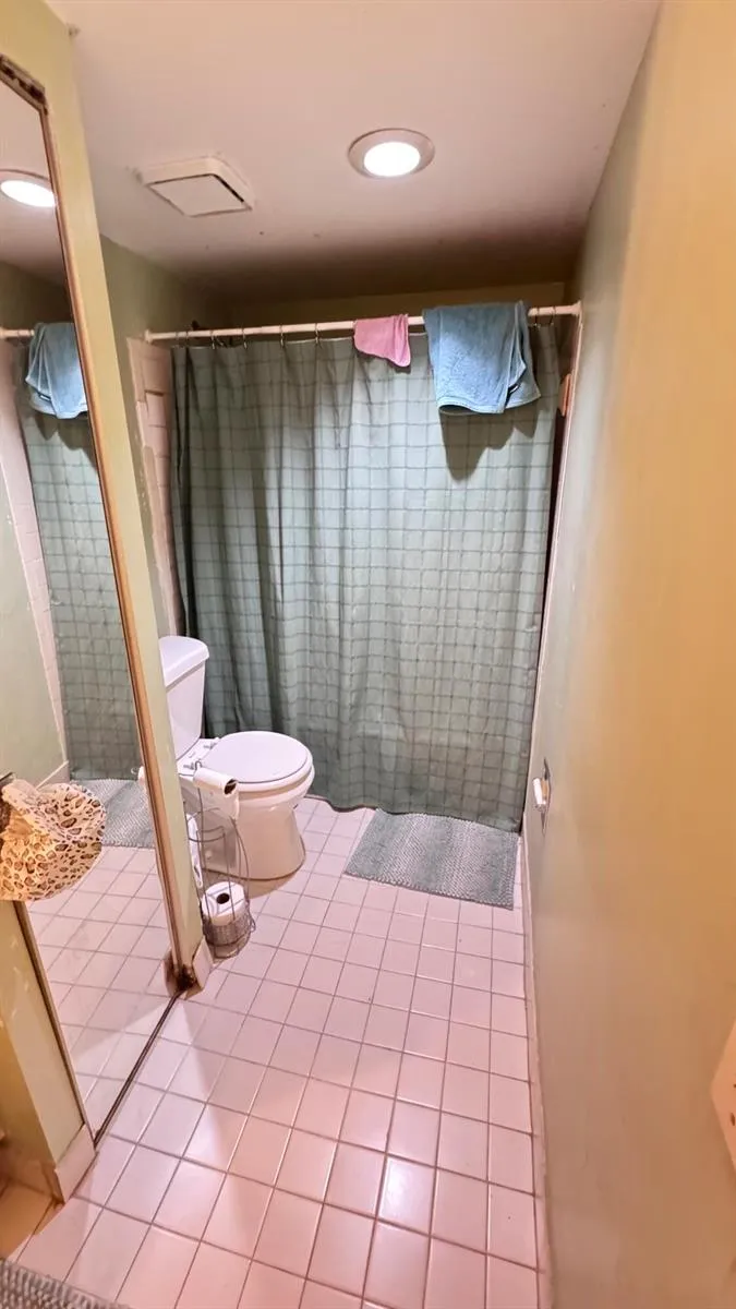 8492 S Coral Circle North Lauderdale, FL 33068