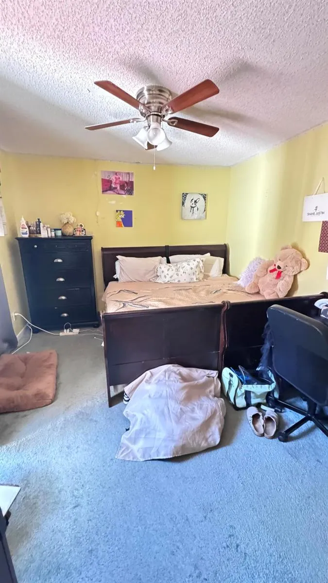 8492 S Coral Circle North Lauderdale, FL 33068
