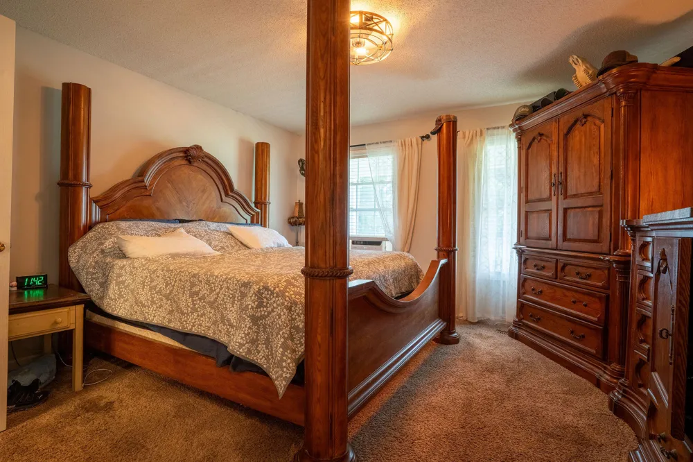 2243 County Road 732 Ider, AL 35981