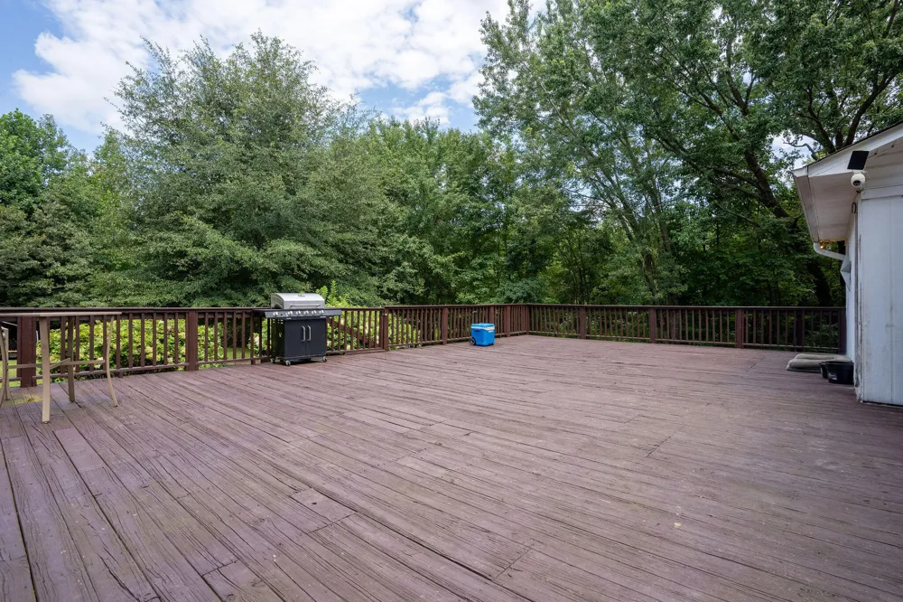 2243 County Road 732 Ider, AL 35981
