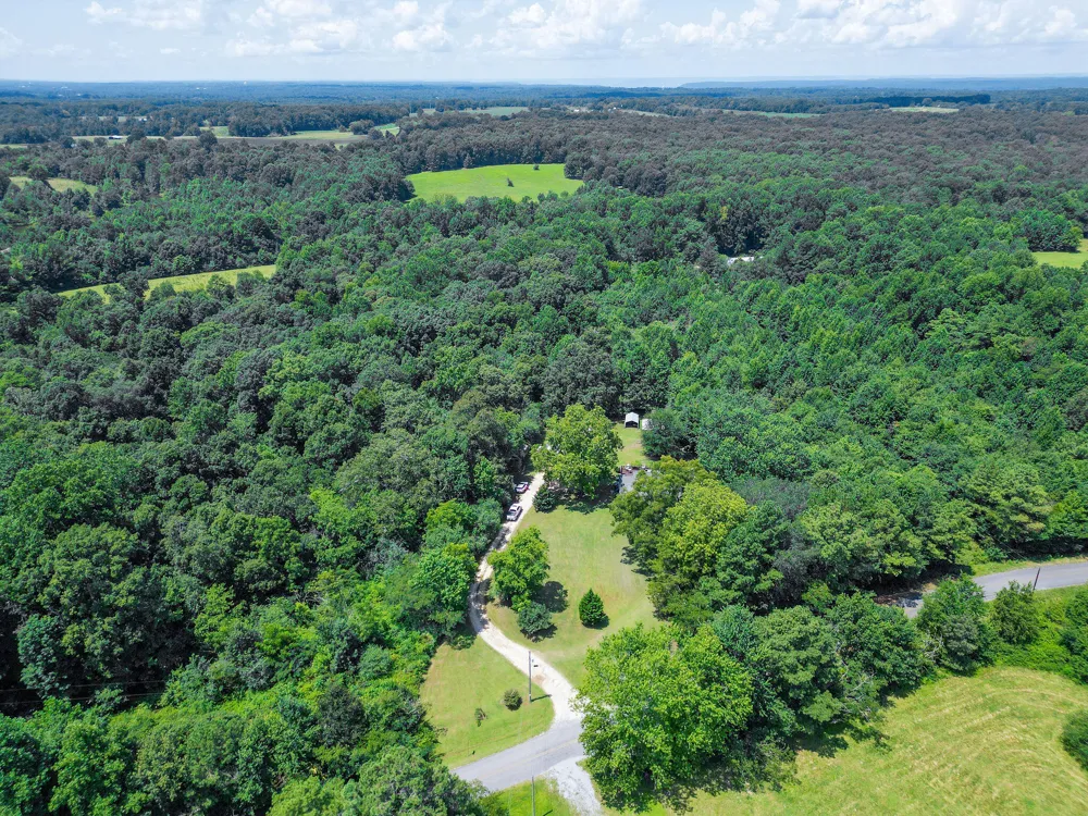 2243 County Road 732 Ider, AL 35981
