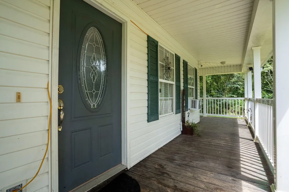 2243 County Road 732 Ider, AL 35981
