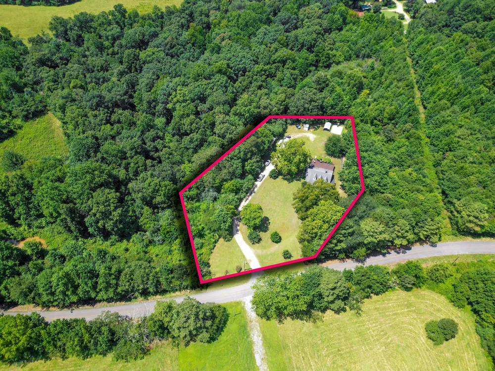2243 County Road 732 Ider, AL 35981
