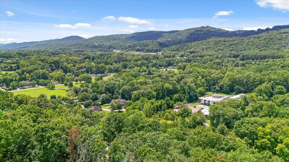 114 Tibbs Road Dalton, GA 30720