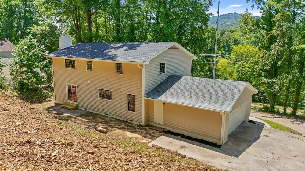 114 Tibbs Road Dalton, GA 30720