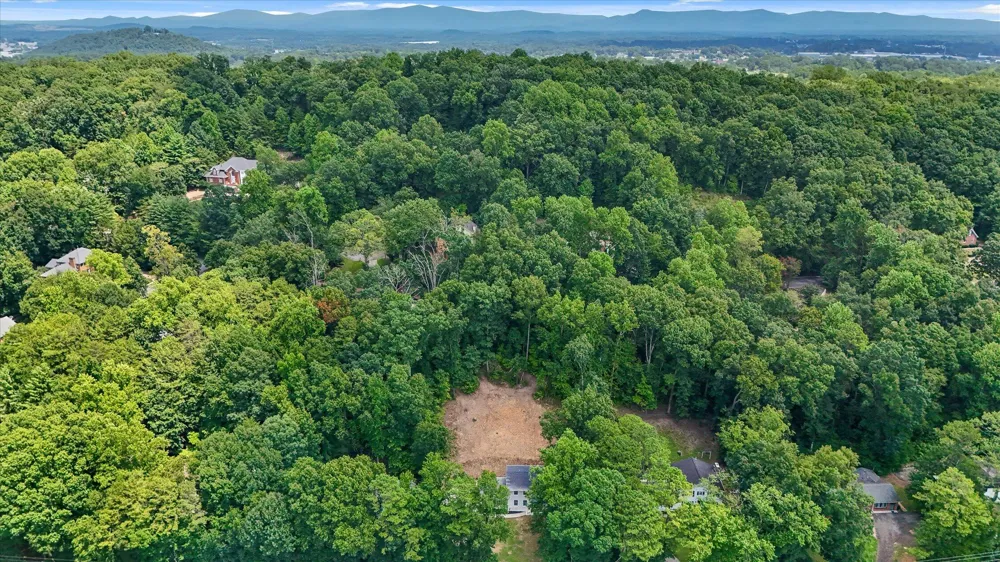 114 Tibbs Road Dalton, GA 30720