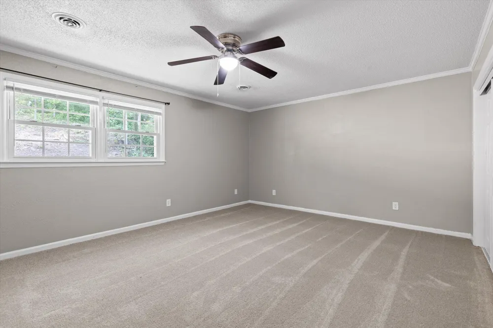 114 Tibbs Road Dalton, GA 30720