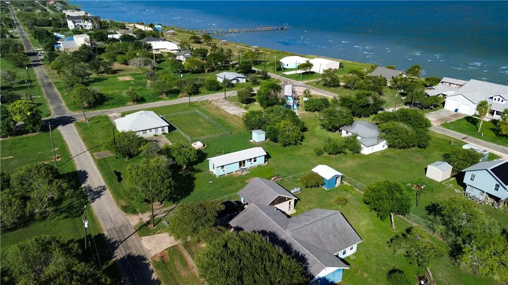 424 First Street Bayside, TX 78340
