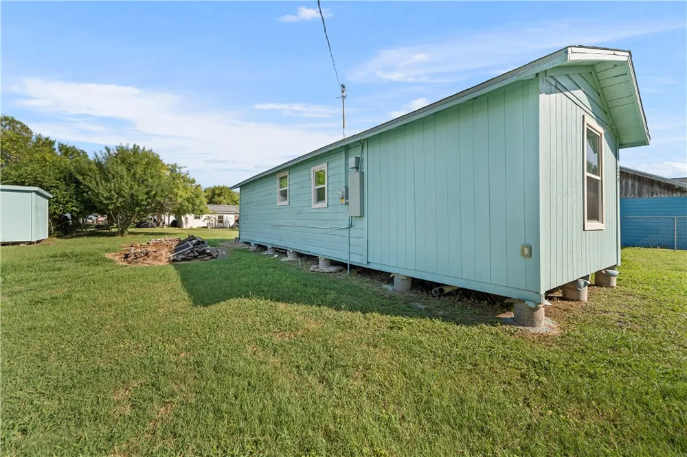424 First Street Bayside, TX 78340