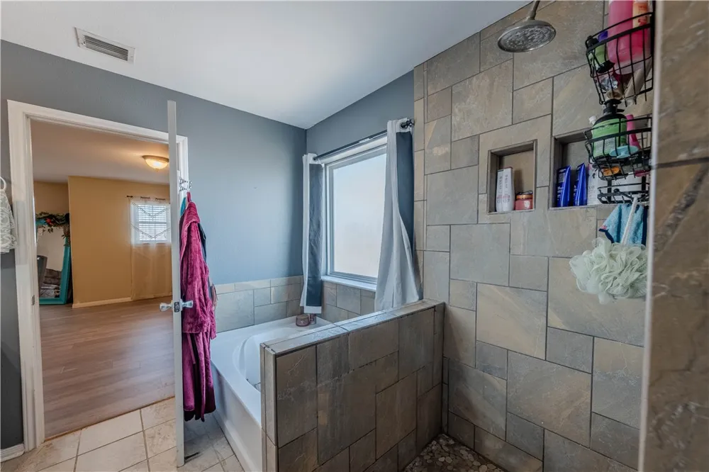 2122 Halcon Street Corpus Christi, TX 78414