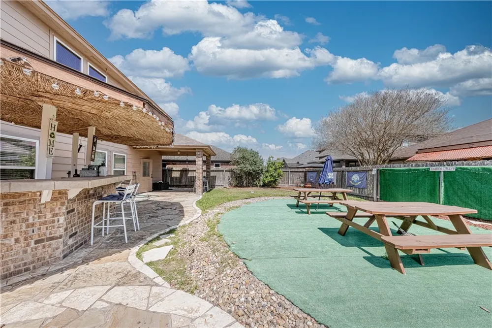 2122 Halcon Street Corpus Christi, TX 78414
