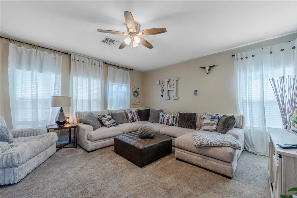 2122 Halcon Street Corpus Christi, TX 78414
