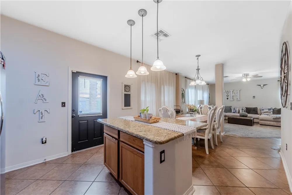 2122 Halcon Street Corpus Christi, TX 78414
