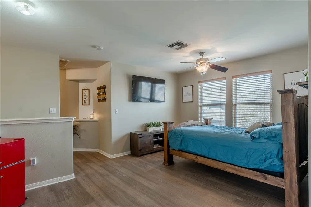 2122 Halcon Street Corpus Christi, TX 78414