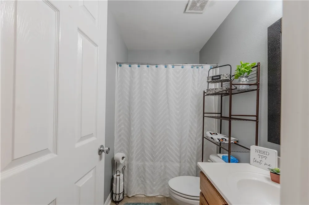 2122 Halcon Street Corpus Christi, TX 78414