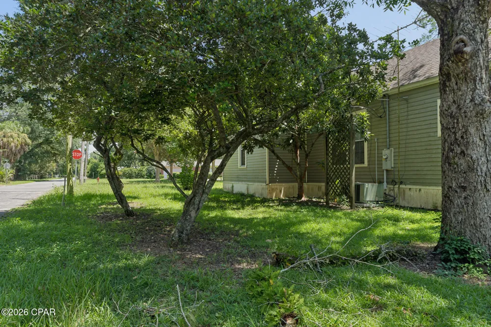 672 Main Street Chipley, FL 32428