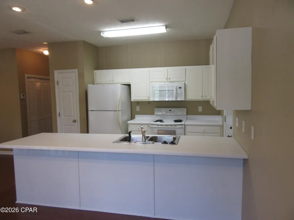 1409 E 14th Street Lynn Haven, FL 32444