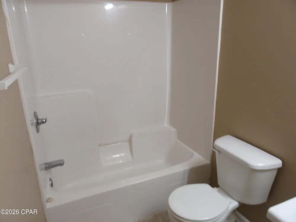 1409 E 14th Street Lynn Haven, FL 32444