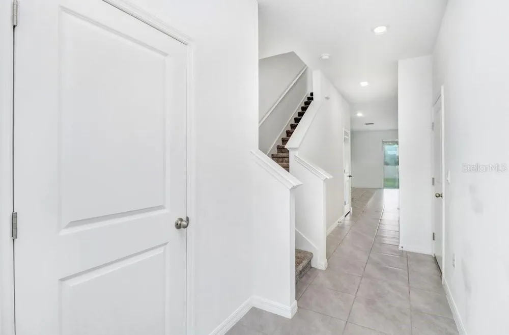 398 MANGROVE SHADE CIRCLE Apollo Beach, FL 33572