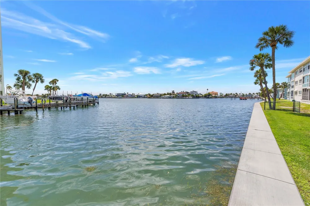 300 64TH AVENUE #117 St Pete Beach, FL 33706