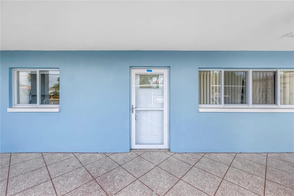 300 64TH AVENUE #117 St Pete Beach, FL 33706