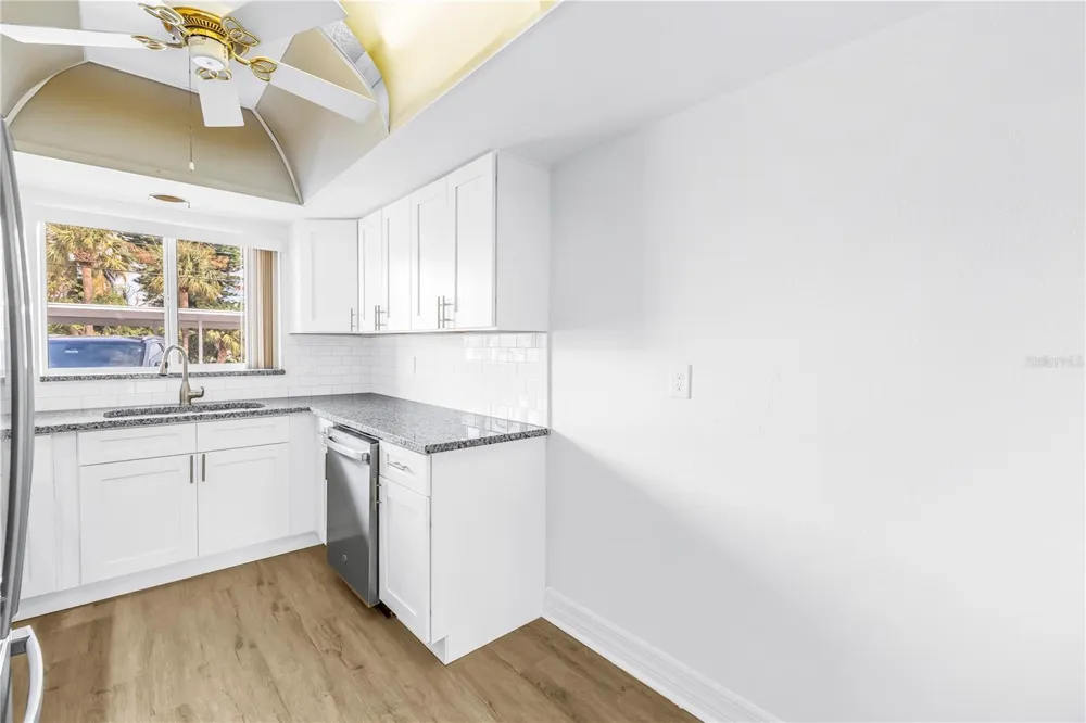 300 64TH AVENUE #117 St Pete Beach, FL 33706