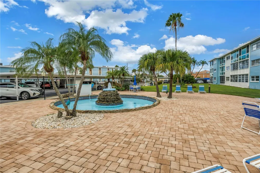 300 64TH AVENUE #117 St Pete Beach, FL 33706