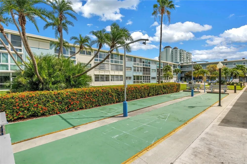 300 64TH AVENUE #117 St Pete Beach, FL 33706