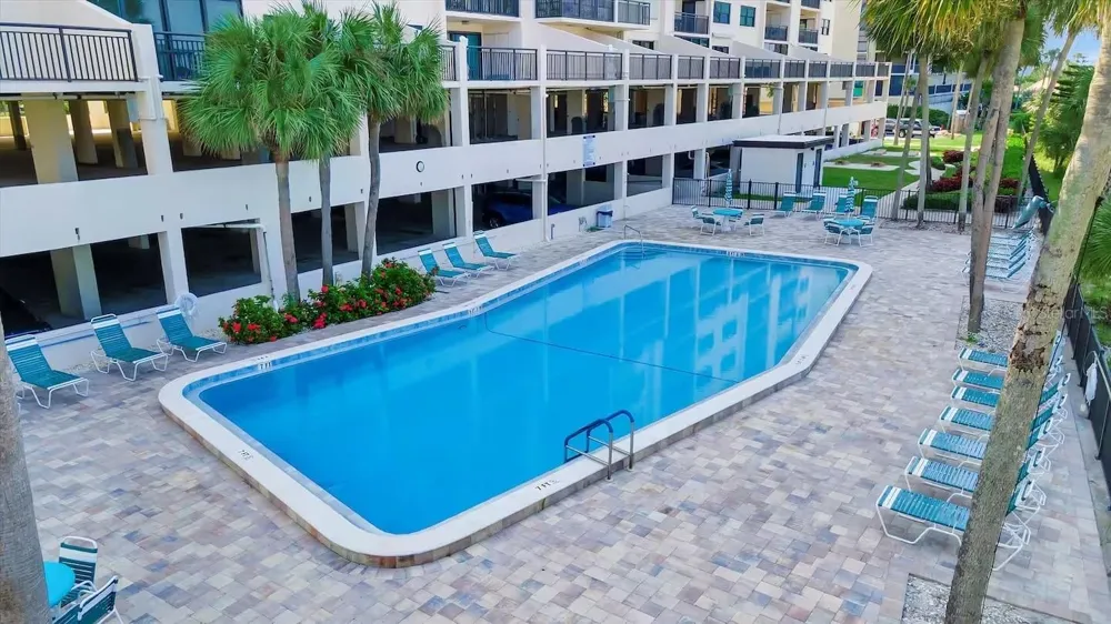 1270 GULF BOULEVARD #701 Clearwater Beach, FL 33767
