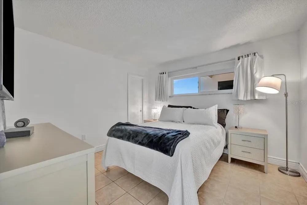 1270 GULF BOULEVARD #701 Clearwater Beach, FL 33767
