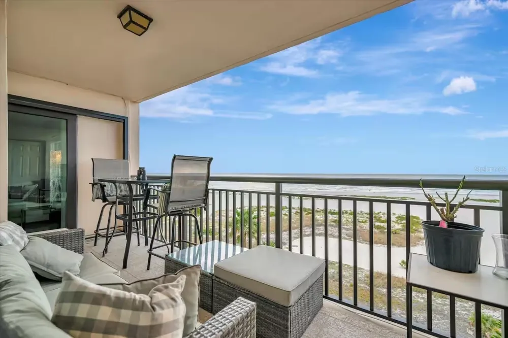 1270 GULF BOULEVARD #701 Clearwater Beach, FL 33767
