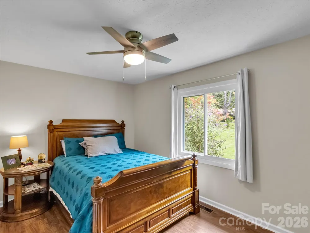 693 Monte Vista Road Candler, NC 28715