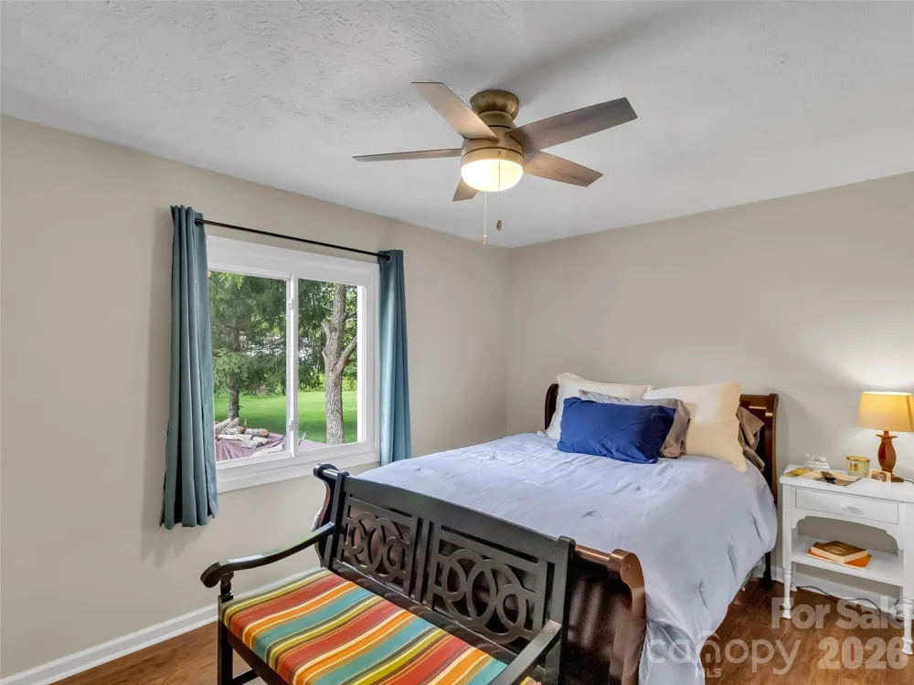 693 Monte Vista Road Candler, NC 28715