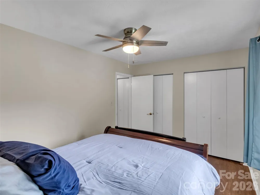 693 Monte Vista Road Candler, NC 28715