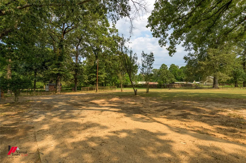335 Woodland Park Stonewall, LA 71078