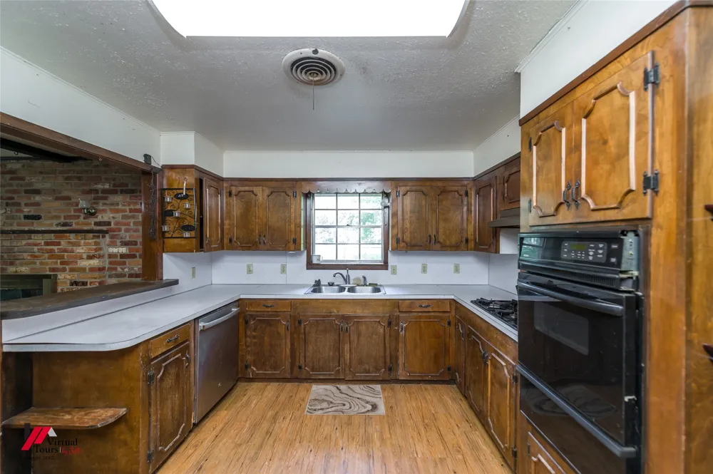 335 Woodland Park Stonewall, LA 71078