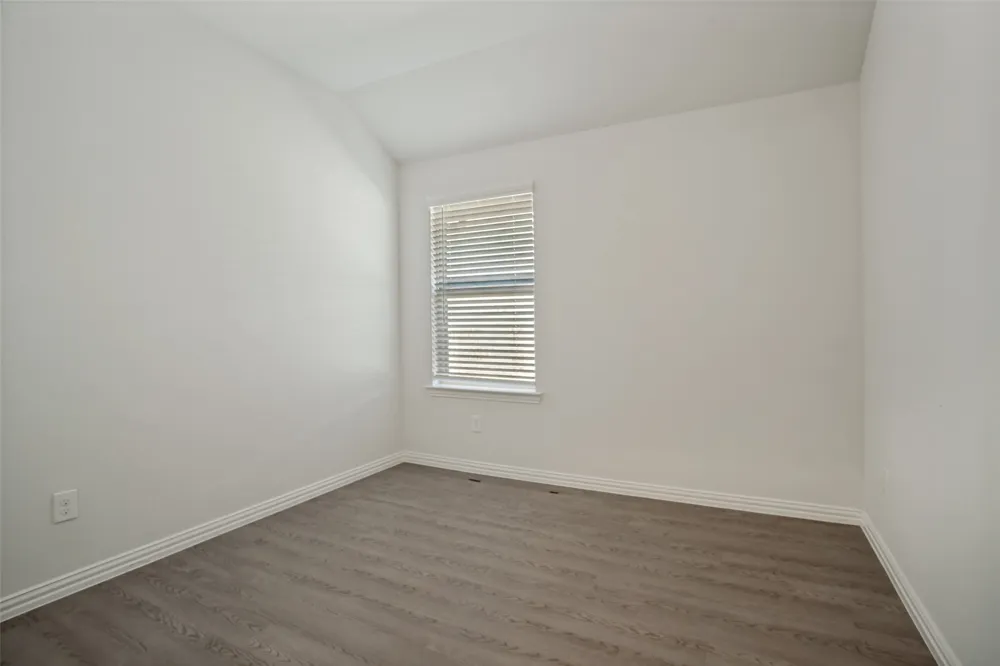 2009 Yale Street Farmersville, TX 75442