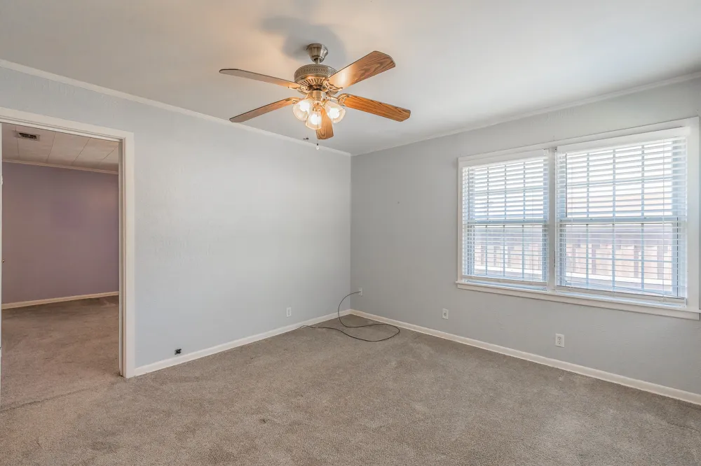 5020 Hartford Drive River Oaks, TX 76114