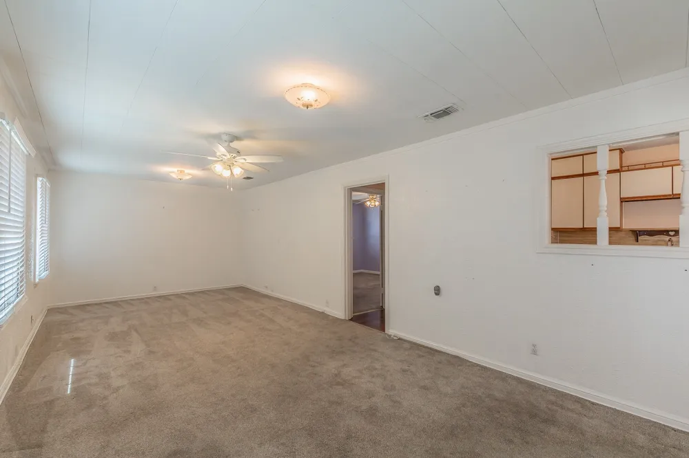 5020 Hartford Drive River Oaks, TX 76114