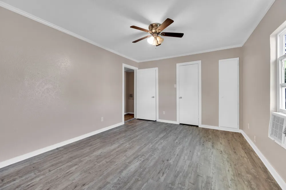 416 E Avenue F Midlothian, TX 76065