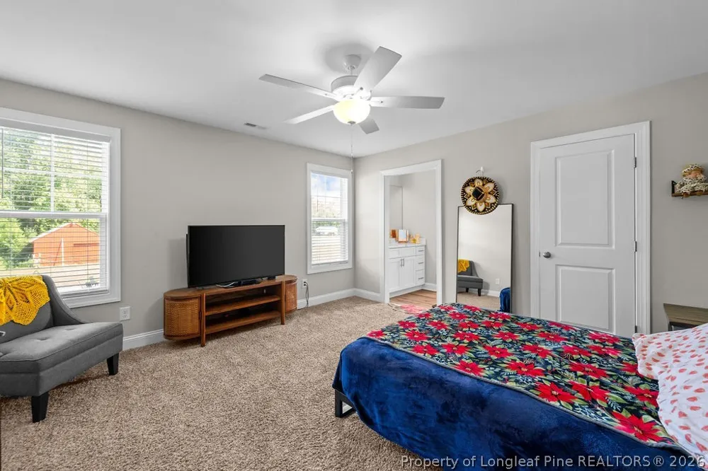 1185 Palestine Road Linden, NC 28356
